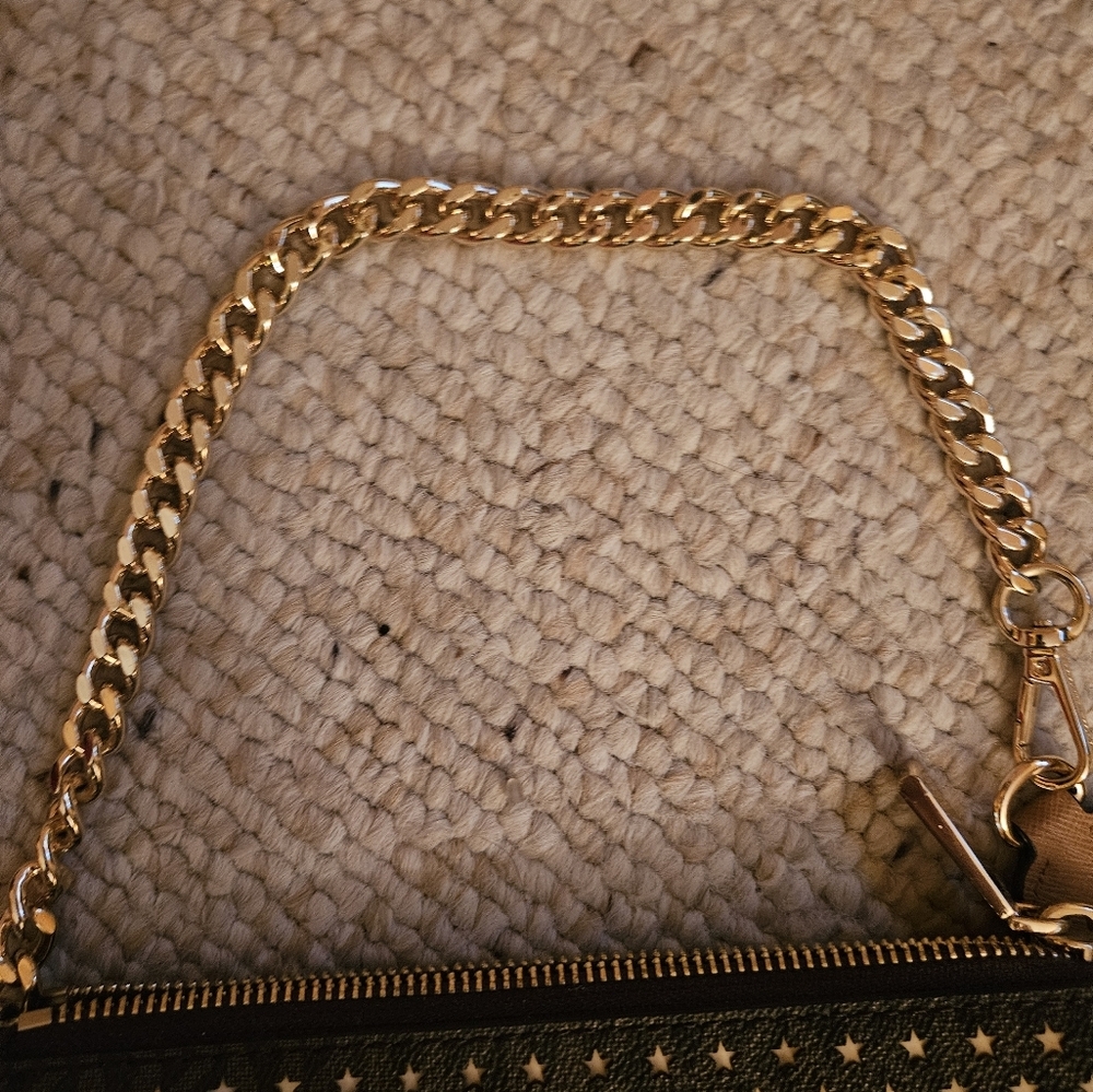 Michael Kors Signature Logo Mini Bag - Picture 5 of 11